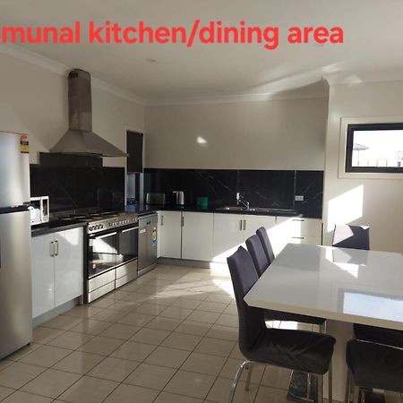 Maruve Guesthouse 12 Min From Melb Airport Melbourne City Exterior foto